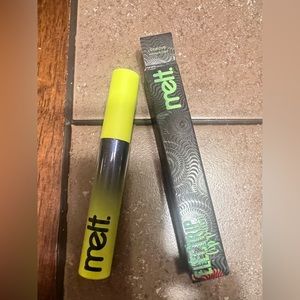 NIB. MELT ELECTRIC LIP PAINT.. free love